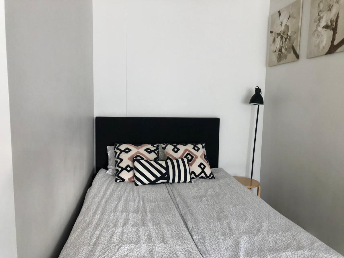 Scandinavian Heart Of The Tyoemiehenkatu Appartement Helsinki